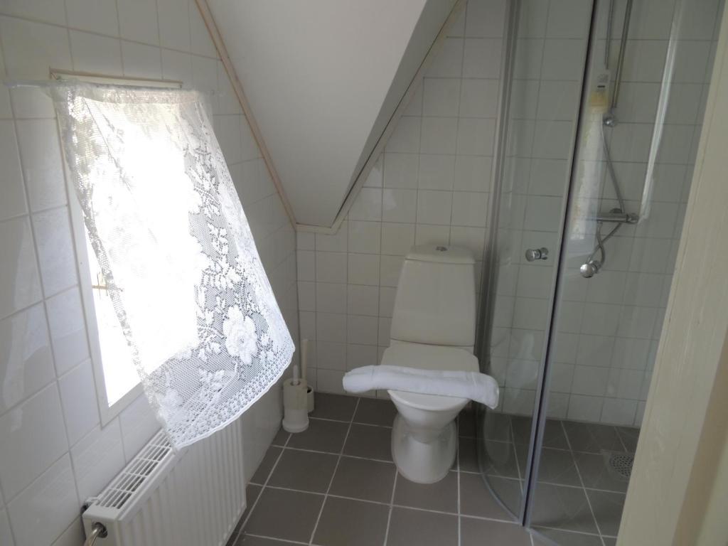 Ardrebo B&B Ljugarn Стая снимка